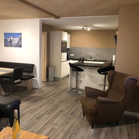 Apartamento Haus Bergsicht Lofer Exterior foto