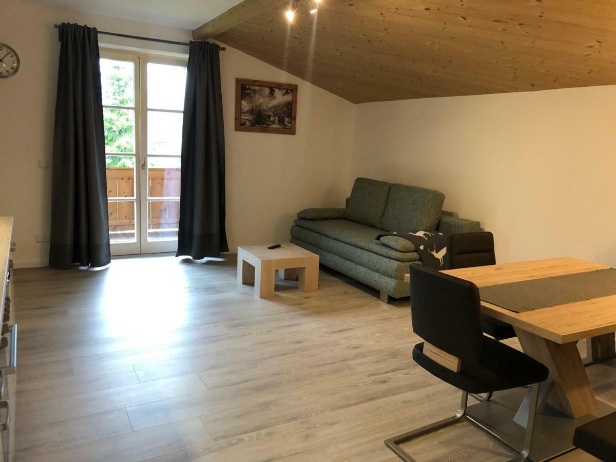 Apartamento Haus Bergsicht Lofer Exterior foto