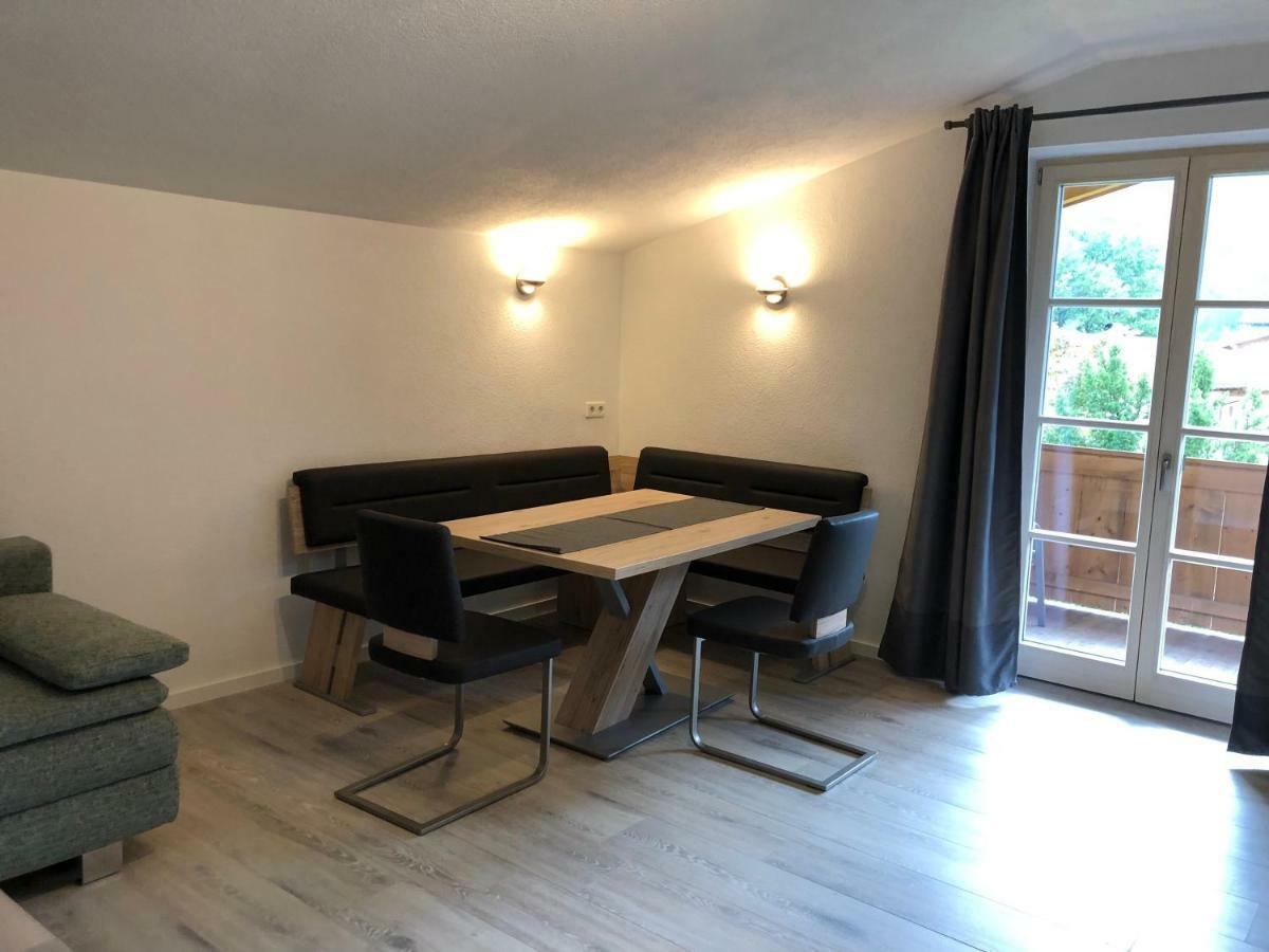 Apartamento Haus Bergsicht Lofer Exterior foto