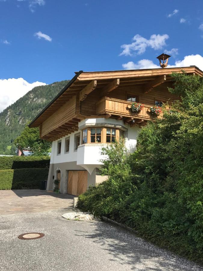 Apartamento Haus Bergsicht Lofer Exterior foto