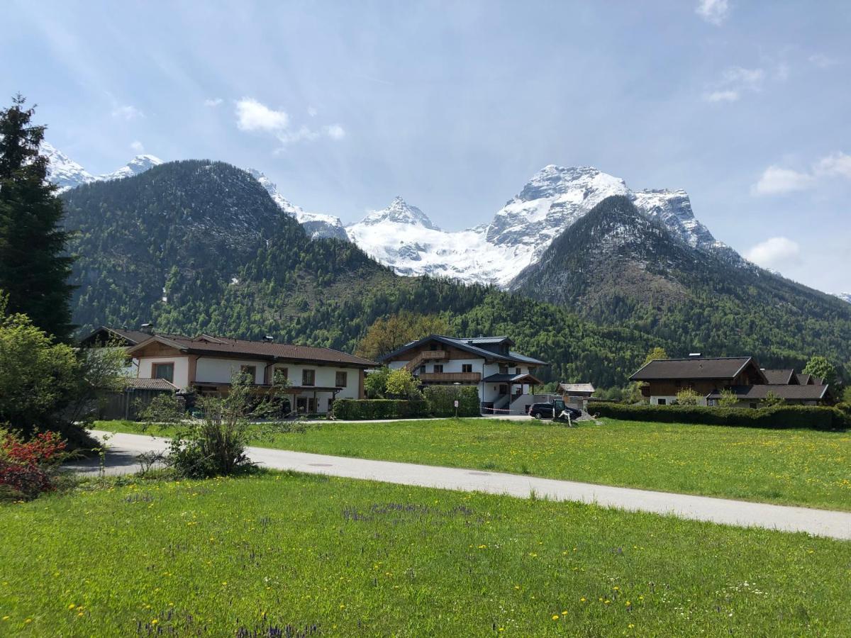 Apartamento Haus Bergsicht Lofer Exterior foto